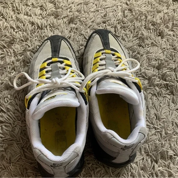 Nike | air max size 9.5 - Picture 4 of 7